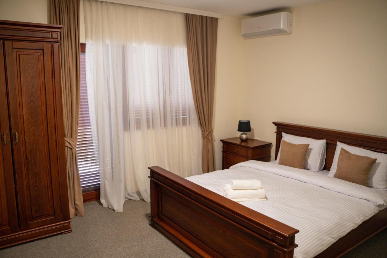 Motel Zeta Lux Mitrovici  Eksteriør billede