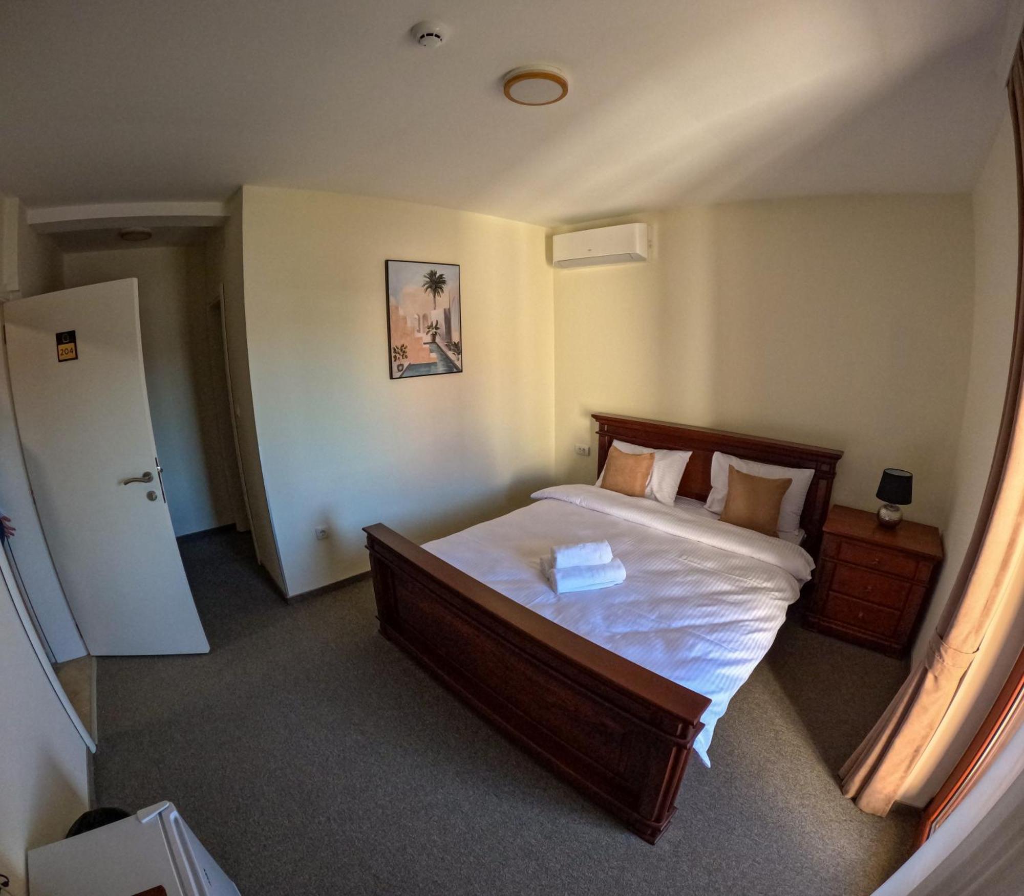 Motel Zeta Lux Mitrovici  Eksteriør billede